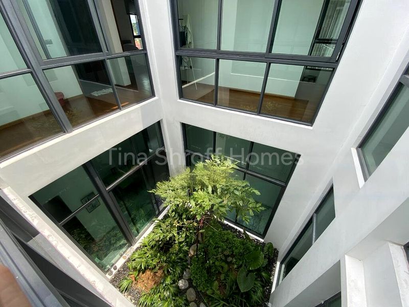 8 Bed Bungalow (Landed) for Sale in  Frankel Estate - Image 2